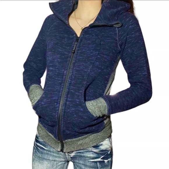 lululemon athletica Tops - Lululemon Athletic Blue/Charcoal Thumb Hole Jacket
